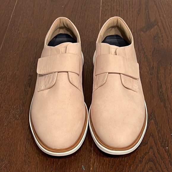 Cole Haan Pink Women's Flats & Loafers - Picture 2 of 6